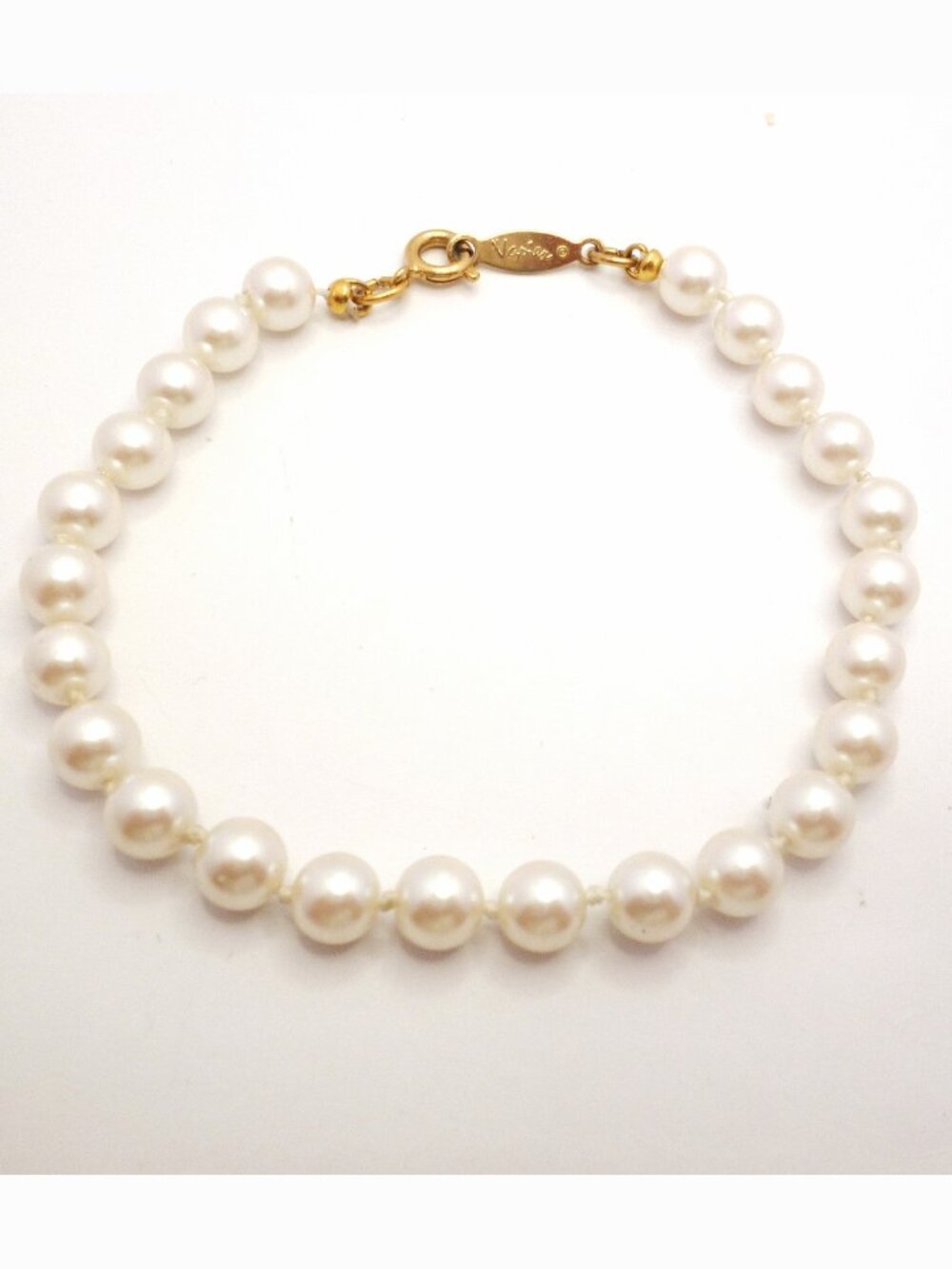 Napier Faux Pearl Bracelet White Hand Knotted Signed 7 1/4 - 7 3/4" Perfect - Picture 2 of 7